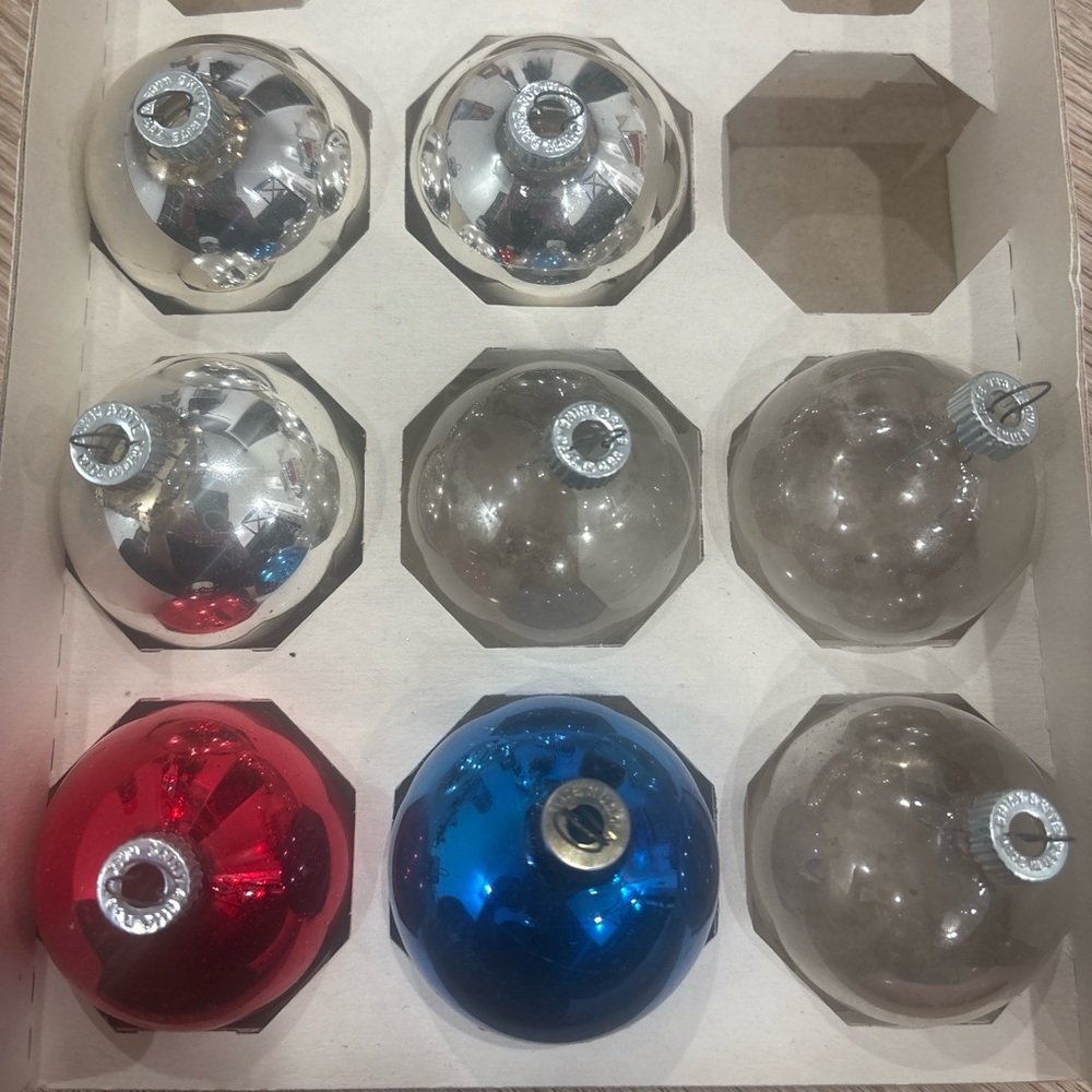 Vintage Shiny Brite Glass Christmas Ornaments Mixed Colors Lot of 9‎
